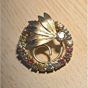 Circle Brooch 1.3 in Metal Pin Estate VTG 60's Rhinestones Goldtone Leaf Pastels